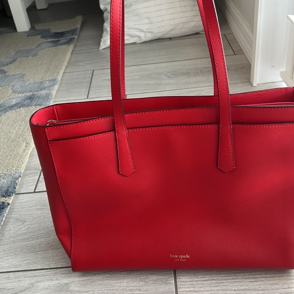 Kate Spade tote - Picture 2 of 7